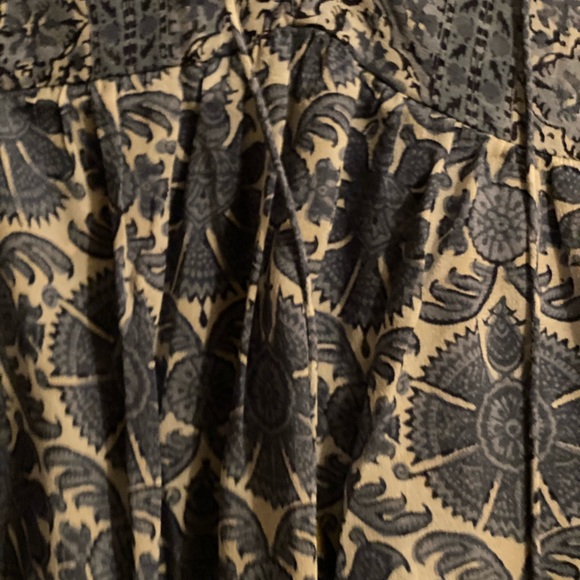 JOIE Blouse - Picture 3 of 6